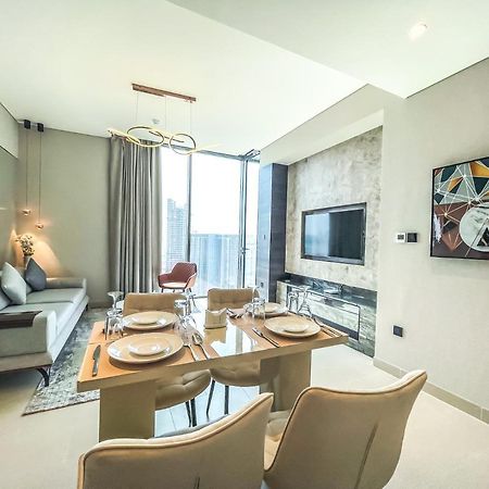 Stay By Latinem Luxury 2Br Holiday Home Cv B2513 Near Burj Khalifa 두바이 외부 사진