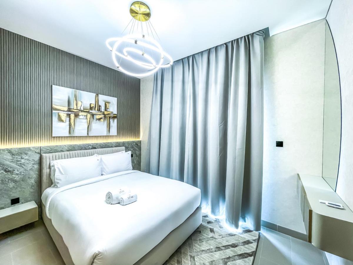Stay By Latinem Luxury 2Br Holiday Home Cv B2513 Near Burj Khalifa 두바이 외부 사진