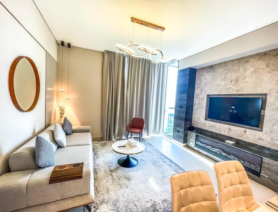 Stay By Latinem Luxury 2Br Holiday Home Cv B2513 Near Burj Khalifa 두바이 외부 사진